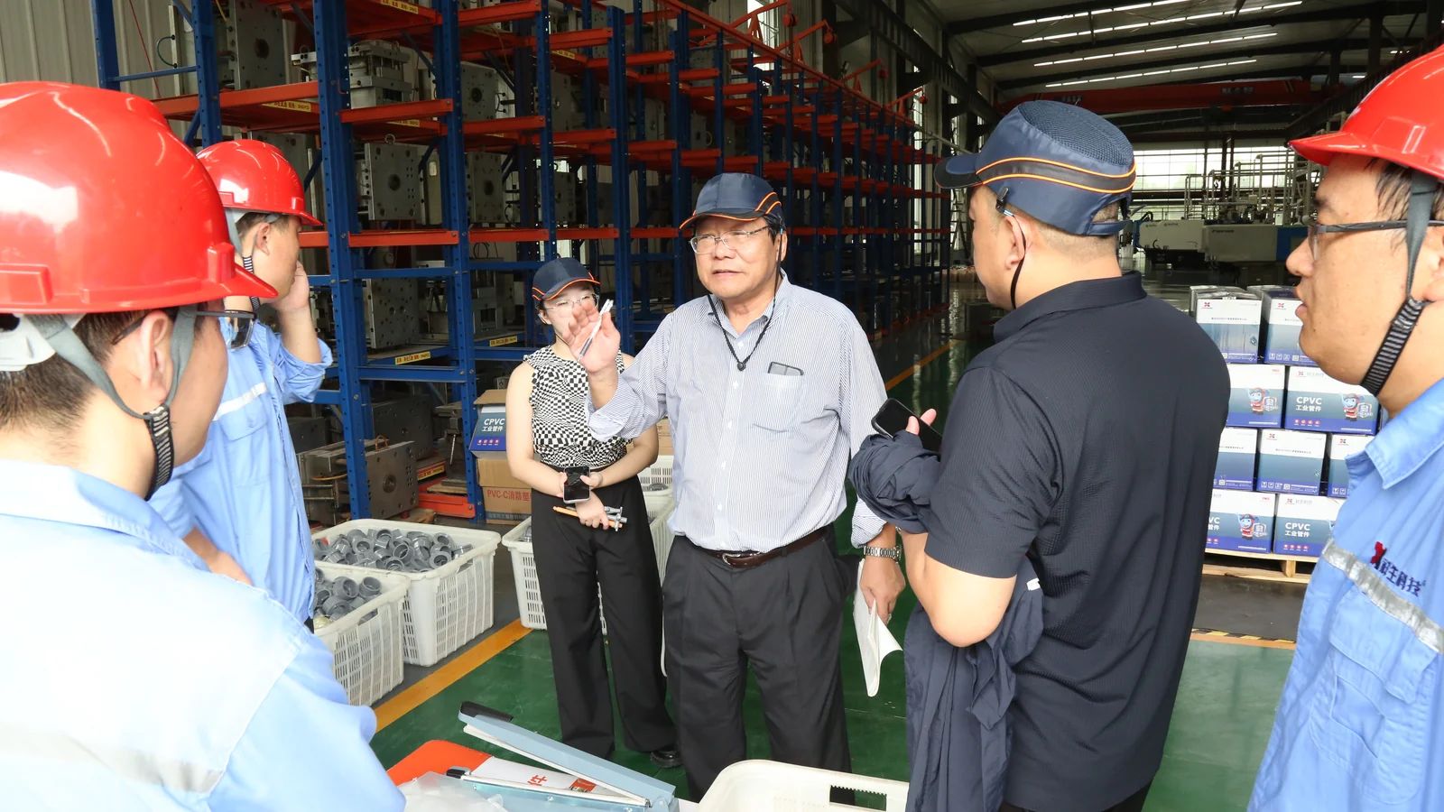 日本丰田系现场专家进入中国制造企业工厂现场指导